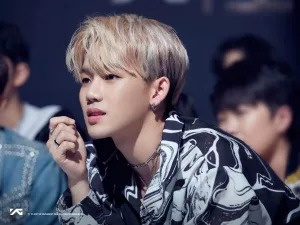 Read more about the article TREASURE CHOI HYUNSUK BIOGRAPHY